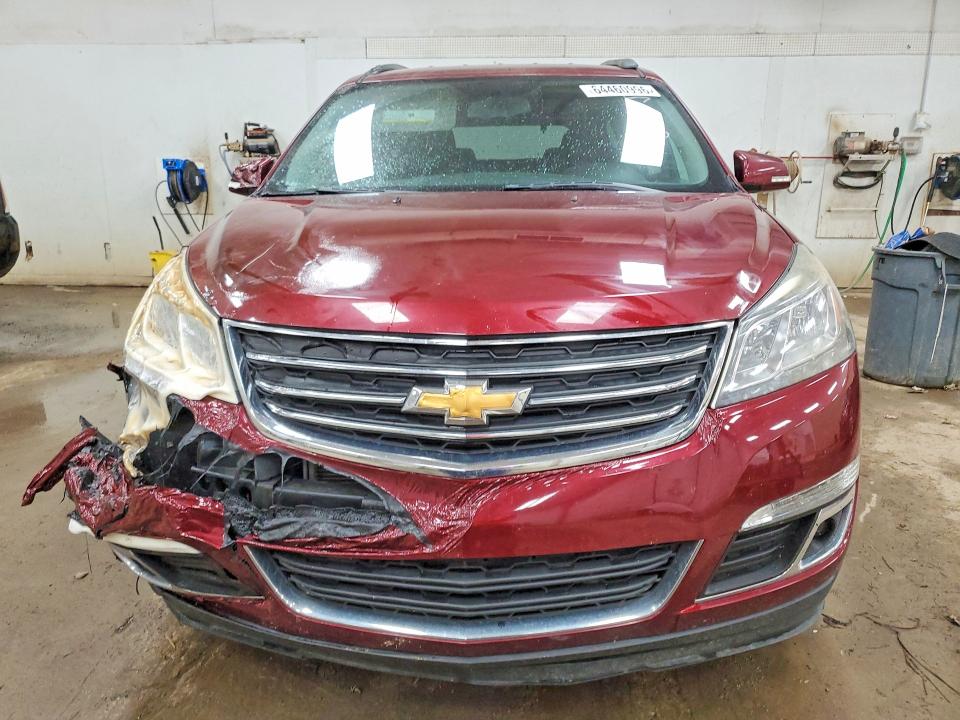 Photo 5 from auction – 2017 CHEVROLET TRAVERSE with VIN 1GNKRGKD1HJ311134