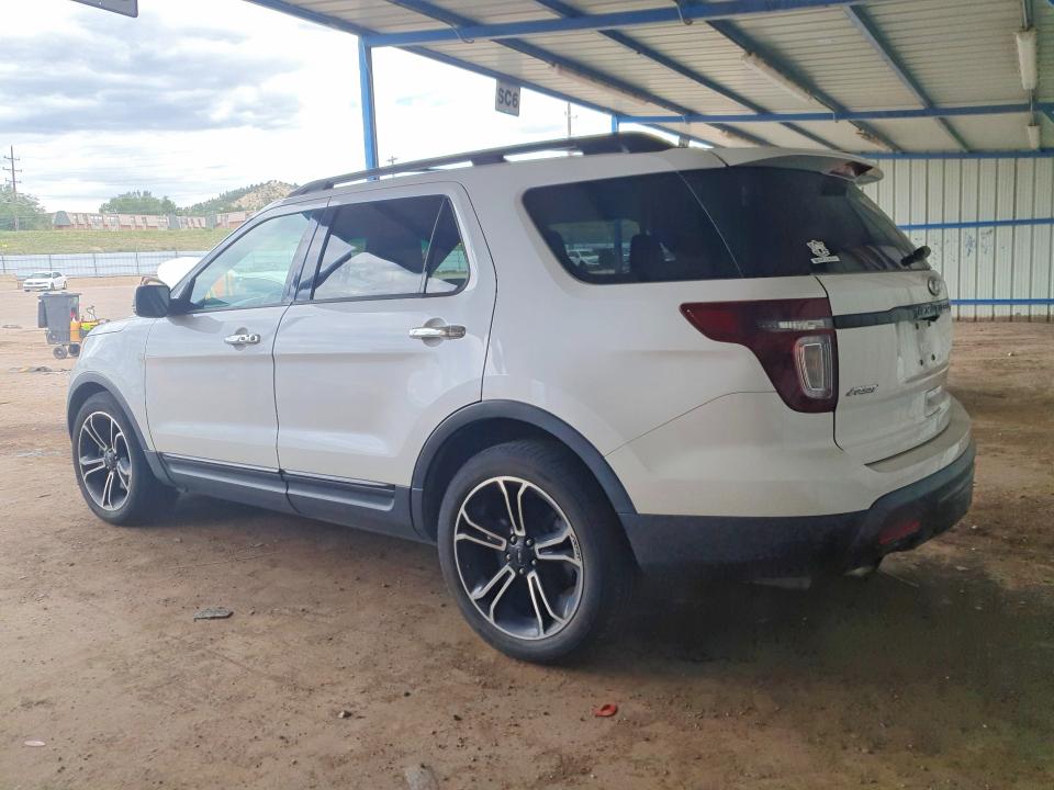 Photo 2 from auction – 2014 FORD EXPLORER with VIN 1FM5K8GTXEGB82945