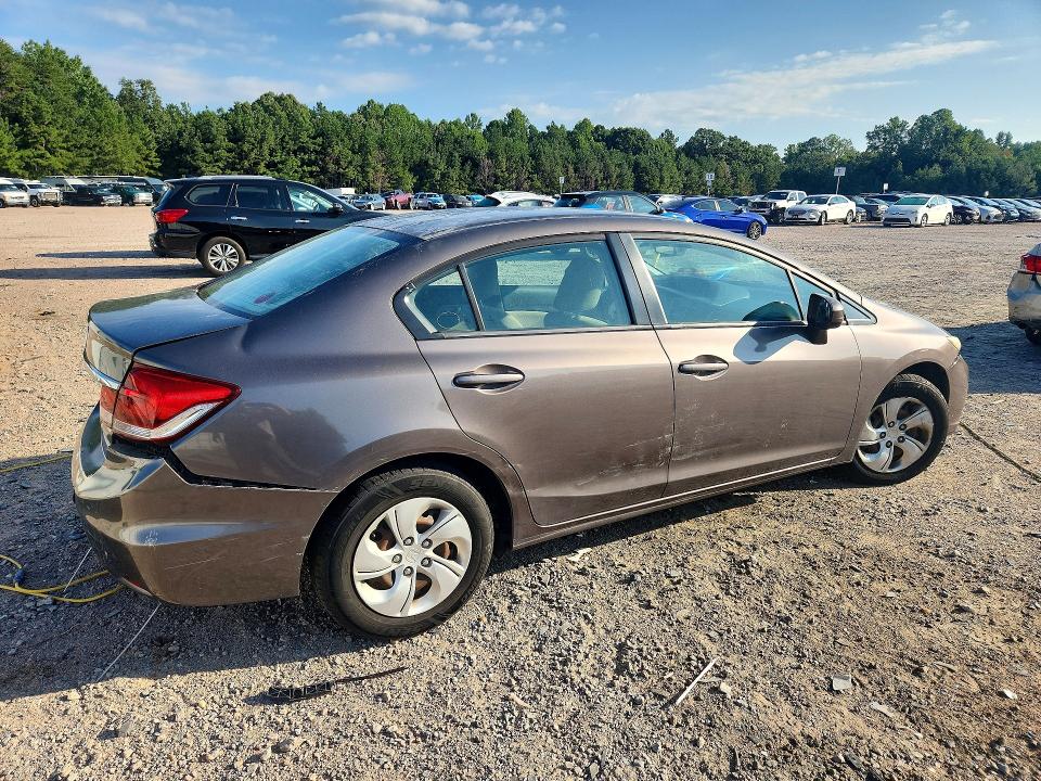 Photo 3 from auction – 2014 HONDA CIVIC with VIN 2HGFB2F59EH517112