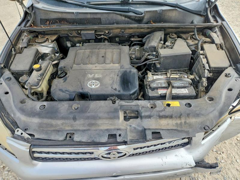 Photo 12 from auction – 2008 TOYOTA RAV4 with VIN JTMZK31V886013973