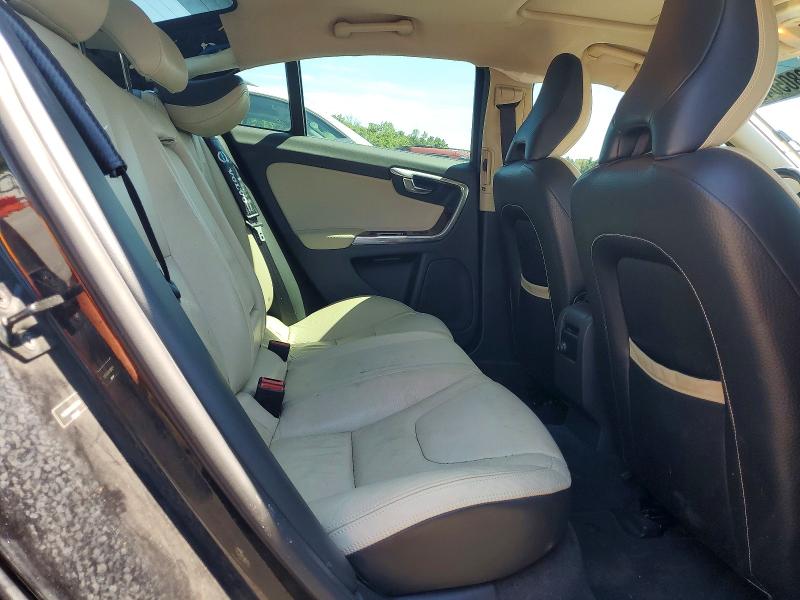 Photo 10 from auction – 2012 VOLVO S60 with VIN YV1902FH8C2037297
