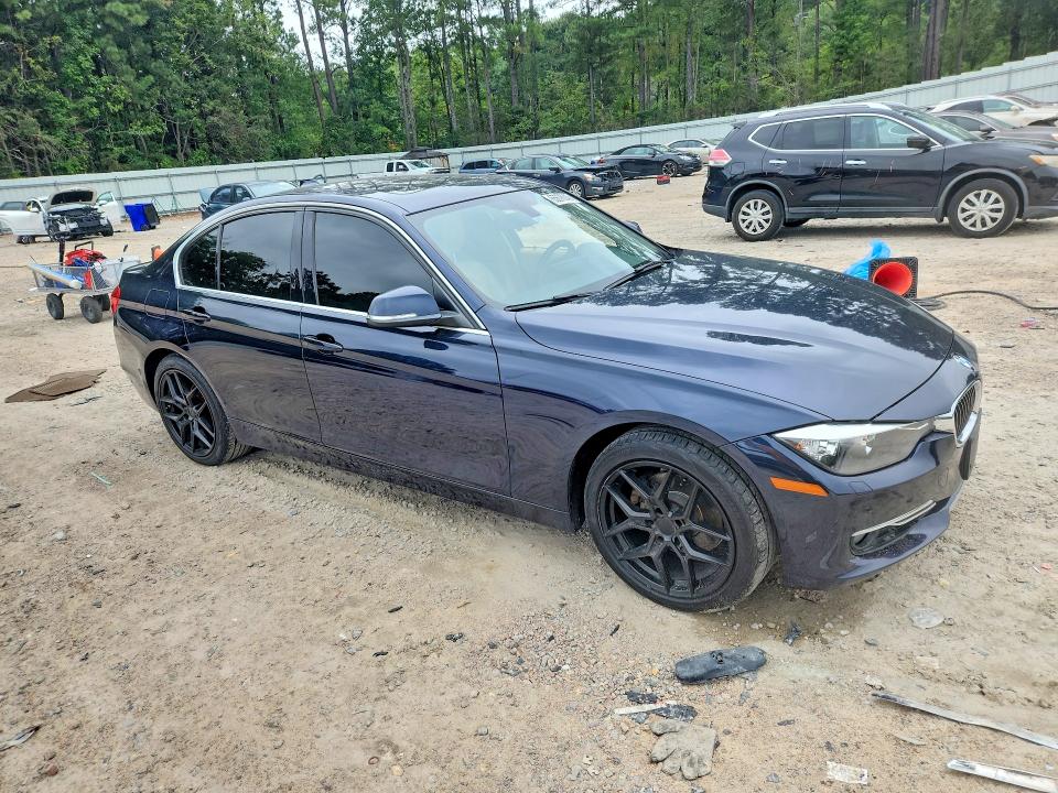 Photo 4 from auction – 2015 BMW 328 with VIN WBA3B5G50FNS12153