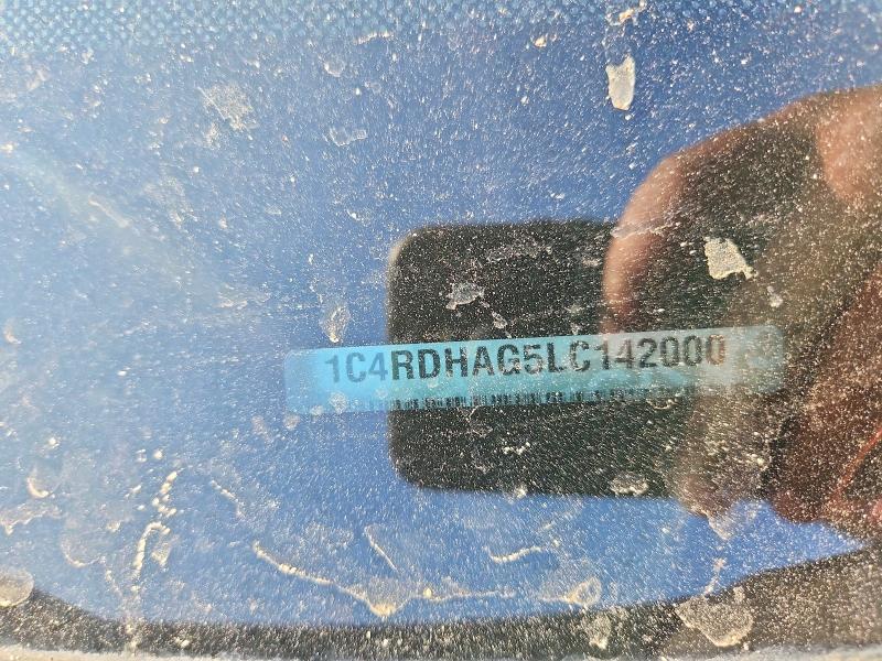 Photo 14 from auction – 2020 DODGE DURANGO with VIN 1C4RDHAG5LC142000
