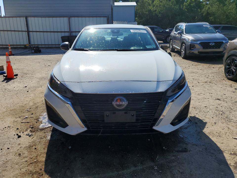 Photo 5 from auction – 2025 NISSAN ALTIMA with VIN 1N4BL4DV5SN373852