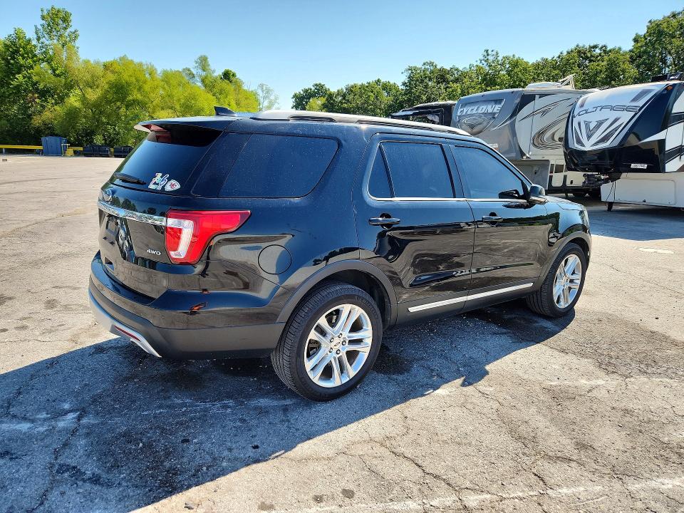 Photo 3 from auction – 2017 FORD EXPLORER with VIN 1FM5K8D86HGB79111