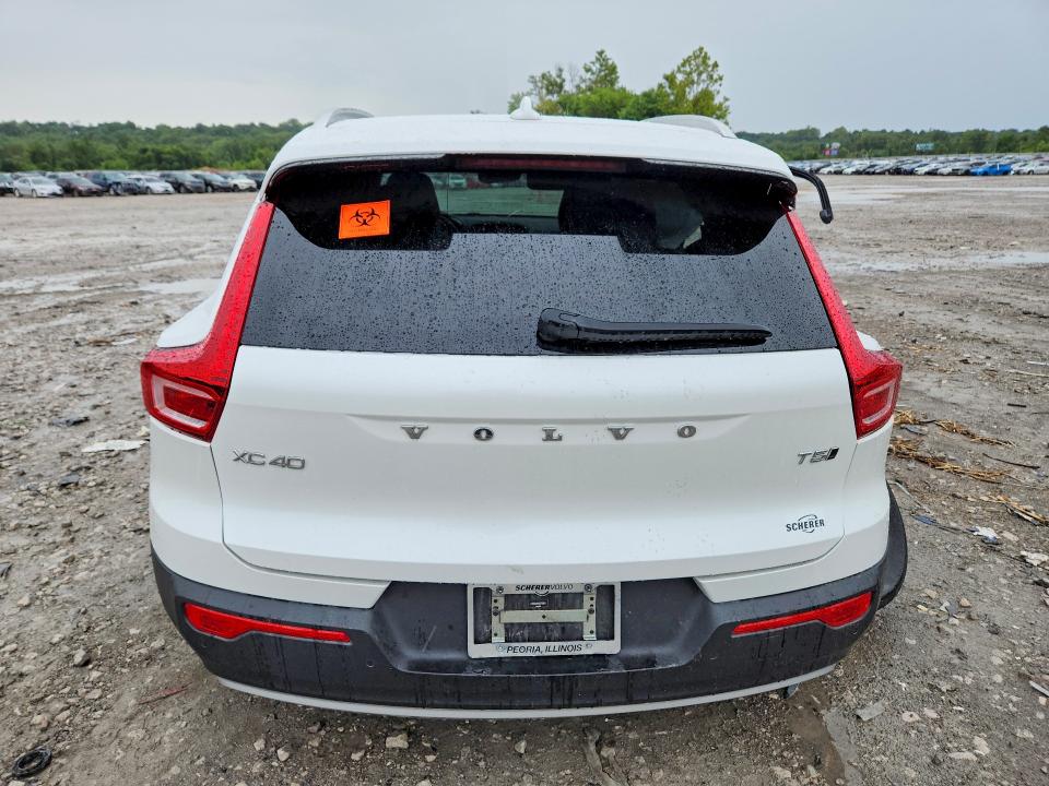 Photo 6 from auction – 2022 VOLVO XC40 with VIN YV4162UK4N2750004