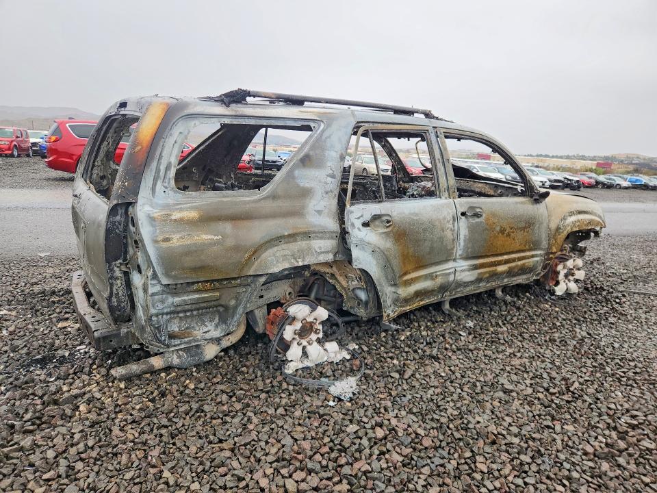 Photo 3 from auction – 2007 TOYOTA 4RUNNER with VIN JTEBU14R170119354