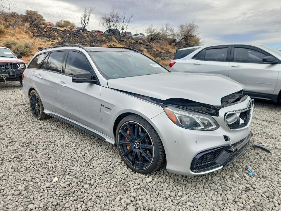 Photo 4 from auction – 2014 MERCEDES-BENZ E with VIN WDDHH7GB5EA927014