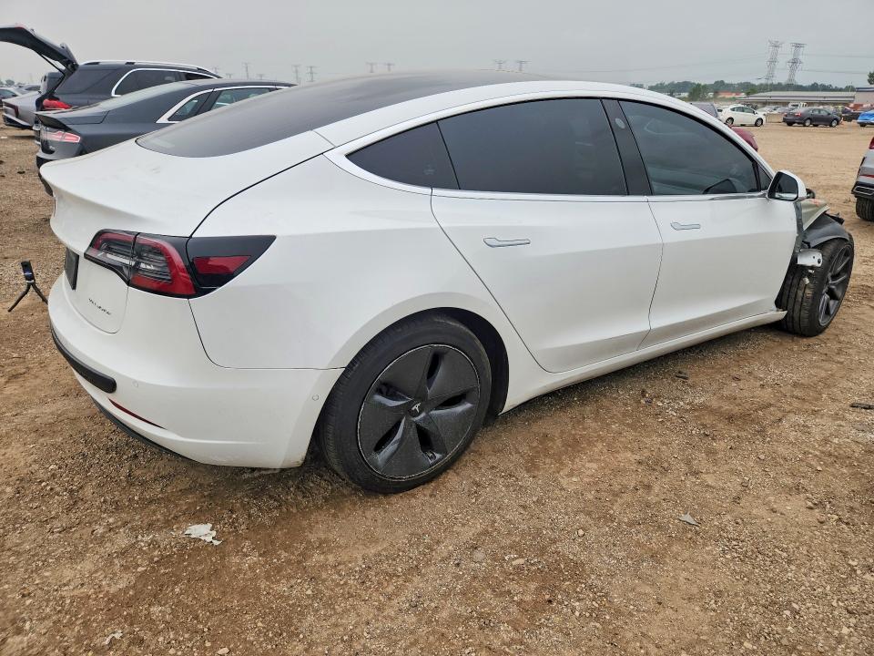Foto 3 de la subasta – 2020 TESLA MODEL 3 con VIN 5YJ3E1EB3LF795145