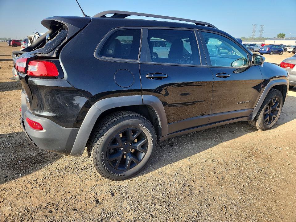 Photo 3 from auction – 2015 JEEP CHEROKEE with VIN 1C4PJMBS4FW717492