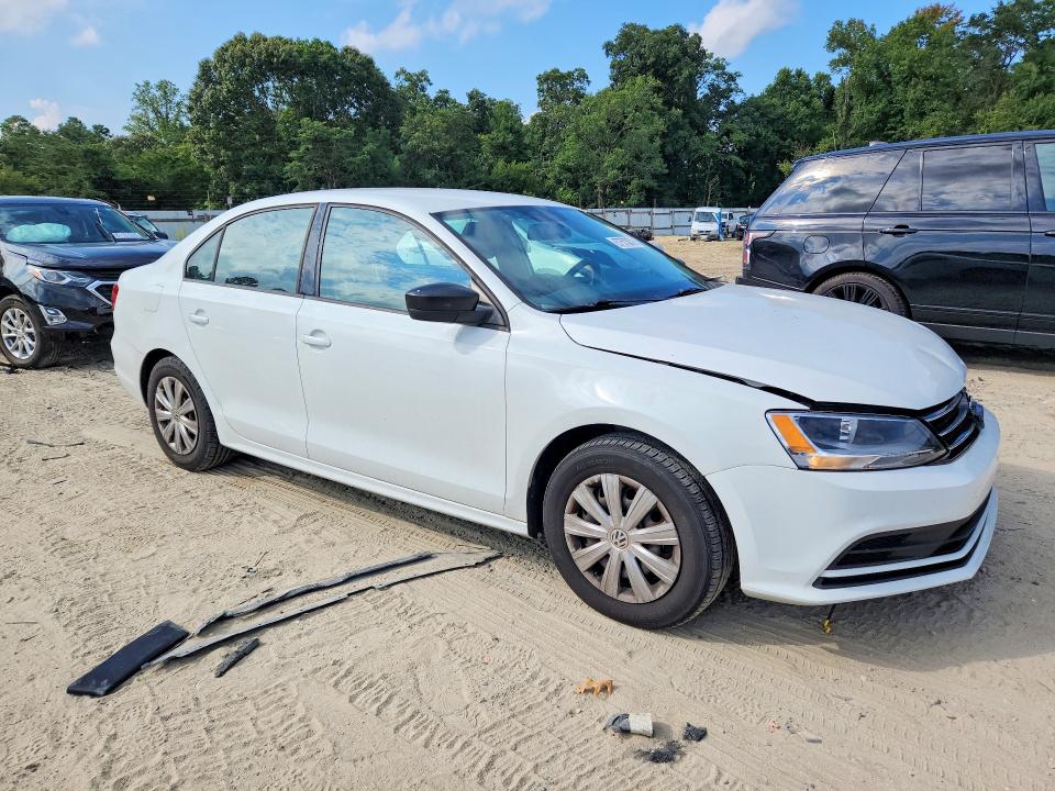 Photo 4 from auction – 2015 VOLKSWAGEN JETTA with VIN 3VW2K7AJ6FM344339