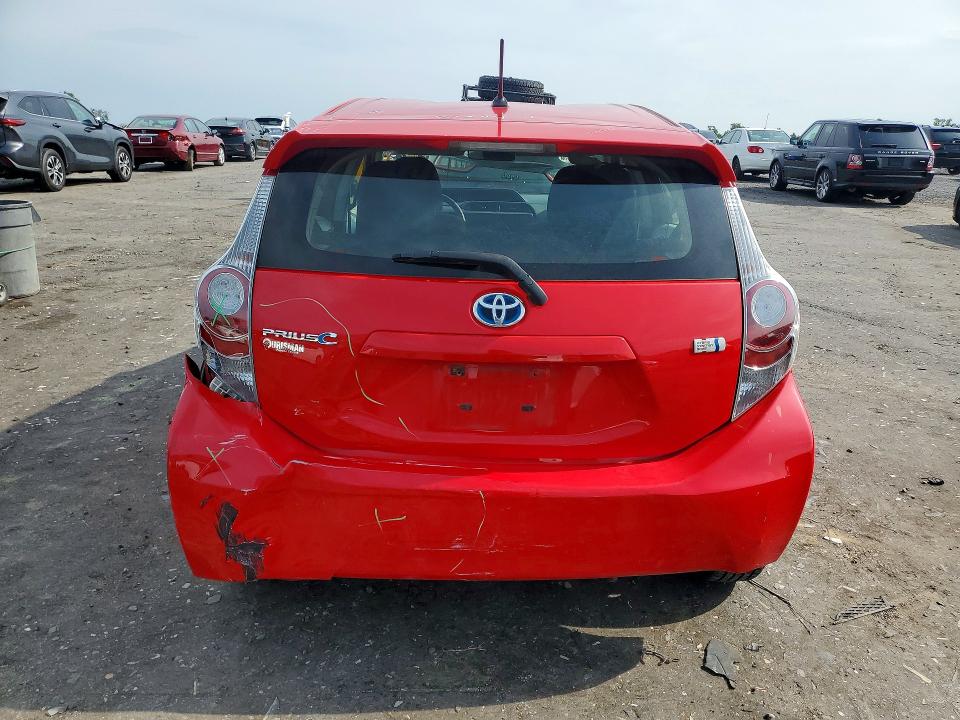 Photo 6 from auction – 2014 TOYOTA PRIUS C with VIN JTDKDTB31E1077273