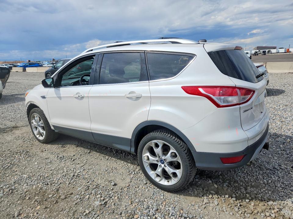 Photo 2 from auction – 2013 FORD ESCAPE with VIN 1FMCU9J93DUB07749