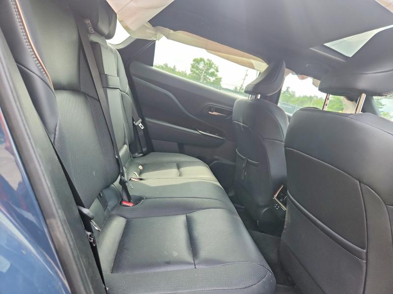 Снимка 11 от търг – 2025 TOYOTA CROWN SIGNIA с VIN JTDACAAJ8S3010978