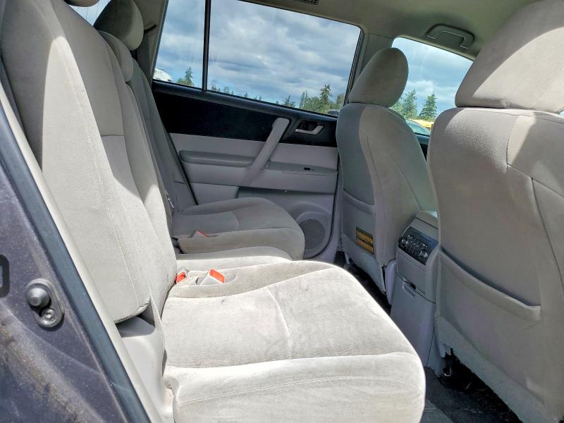 Photo 11 from auction – 2011 TOYOTA HIGHLANDER with VIN 5TDBK3EH8BS082224