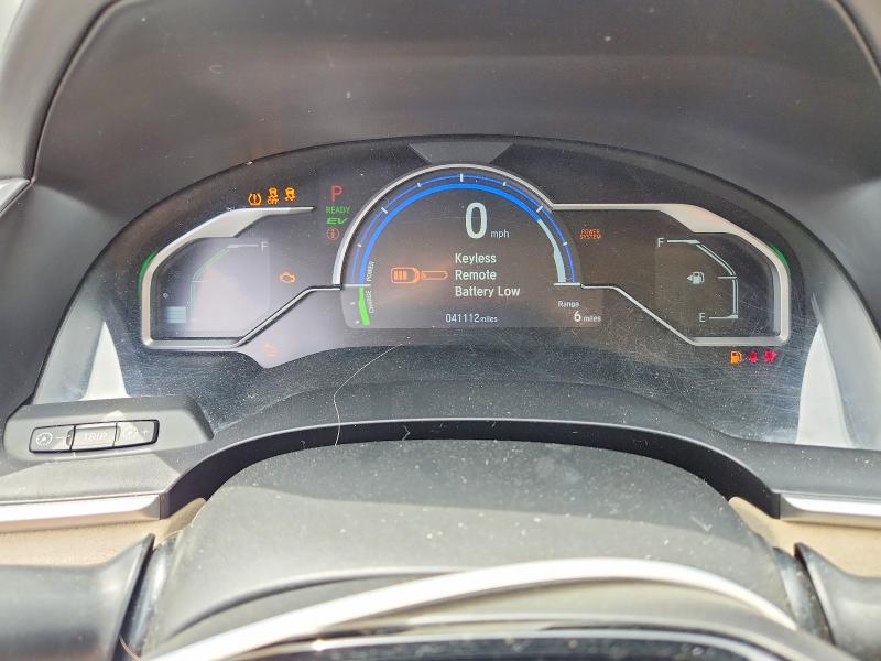 Photo 9 from auction – 2018 HONDA CLARITY with VIN JHMZC5F31JC005574