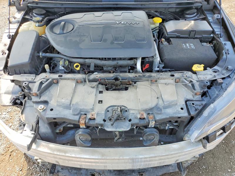 Photo 11 from auction – 2016 CHRYSLER 200 with VIN 1C3CCCBG3GN176557
