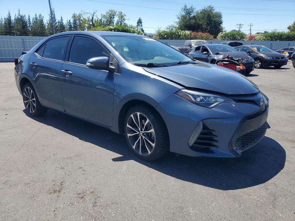 Foto 4 de la subasta – 2017 TOYOTA COROLLA con VIN 2T1BURHE2HC948371