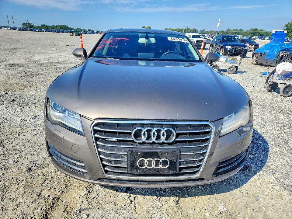 Photo 5 from auction – 2012 AUDI A7 with VIN WAUYGAFC0CN101856