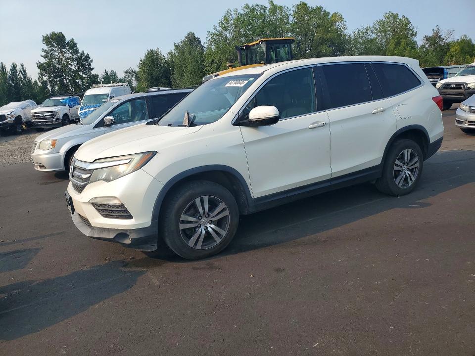HONDA PILOT 2017 con VIN 5FNYF6H5XHB015834 - Foto de la subasta
