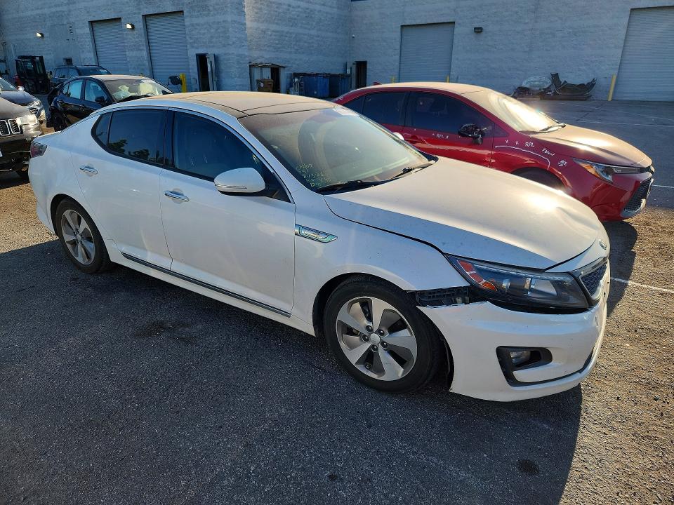 Photo 4 from auction – 2015 KIA OPTIMA with VIN KNAGN4AD1F5086887