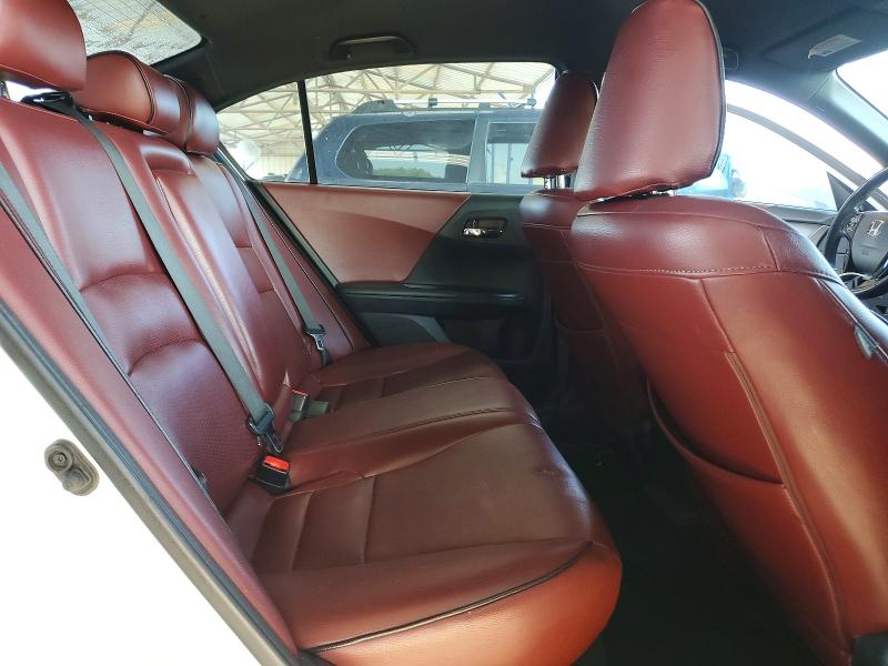 Photo 10 from auction – 2016 HONDA ACCORD with VIN 1HGCR2F53GA157738