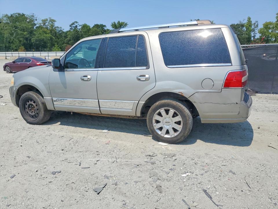 Photo 2 from auction – 2008 LINCOLN NAVIGATOR with VIN 5LMFU28548LJ06545