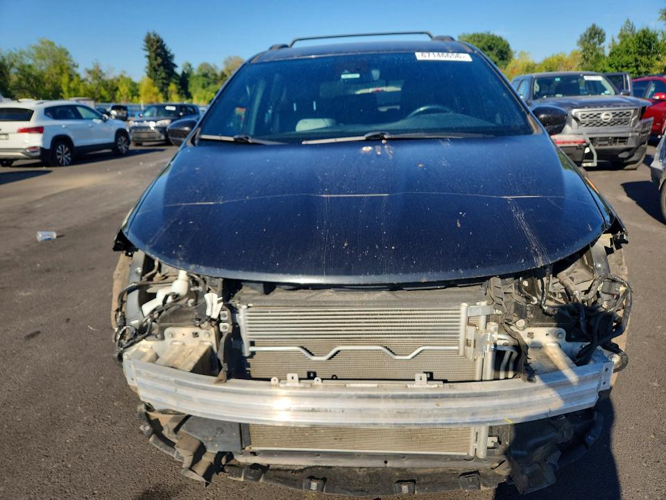 Photo 5 from auction – 2020 CHRYSLER PACIFICA with VIN 2C4RC3BG0LR263674
