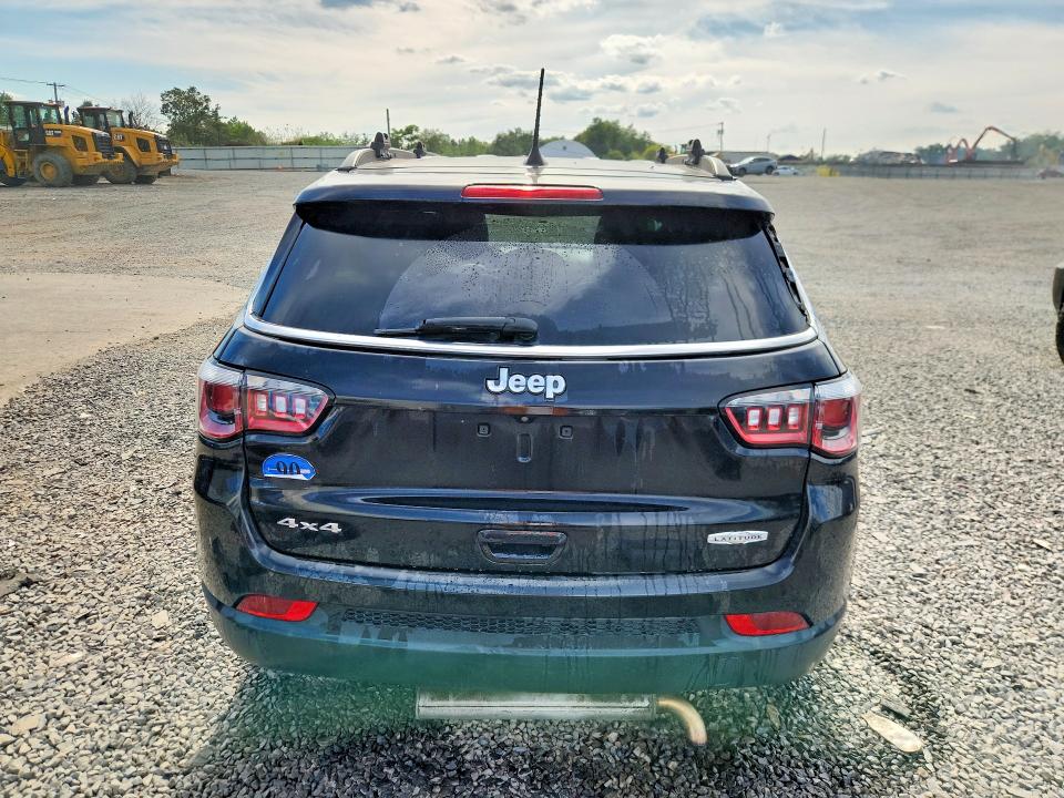 Photo 6 from auction – 2019 JEEP COMPASS with VIN 3C4NJDBB9KT847419