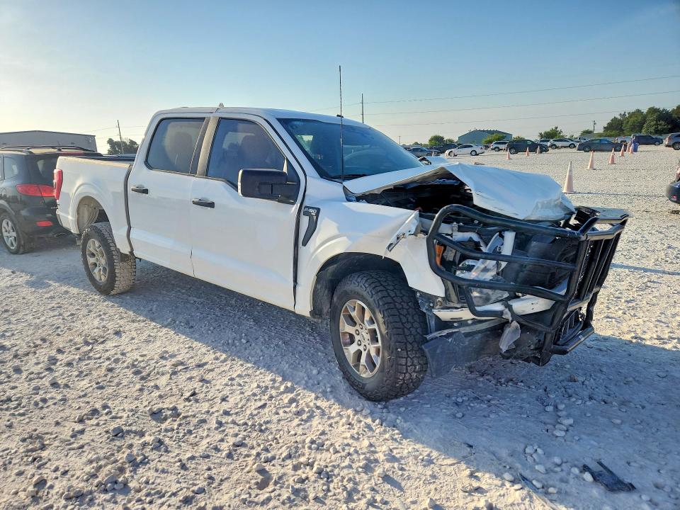 Photo 4 from auction – 2023 FORD F150 with VIN 1FTFW1P86PKF99334