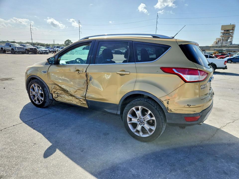 Photo 2 from auction – 2014 FORD ESCAPE with VIN 1FMCU0JX6EUC90088
