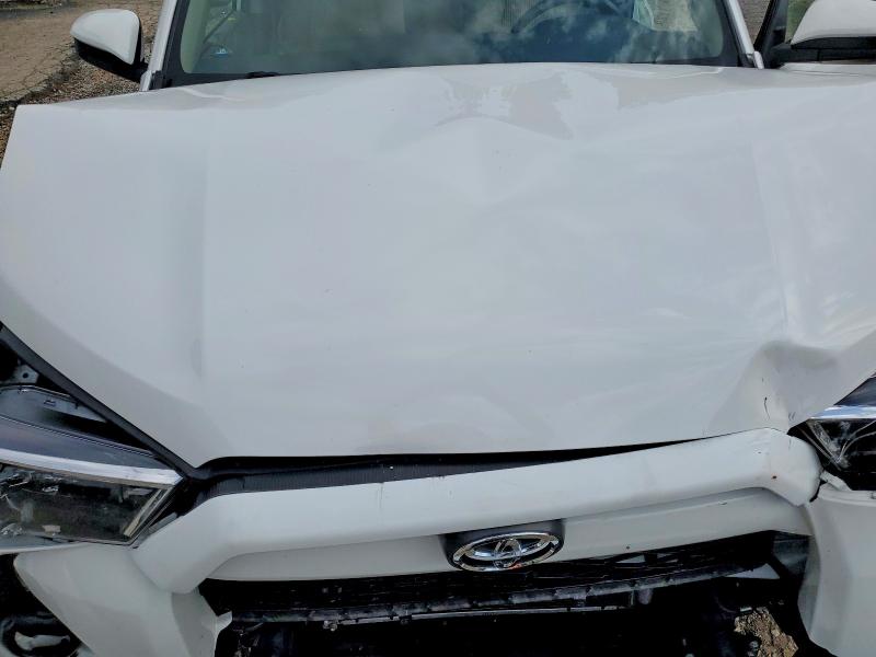 Photo 12 from auction – 2019 TOYOTA 4RUNNER with VIN JTEZU5JR7K5208786