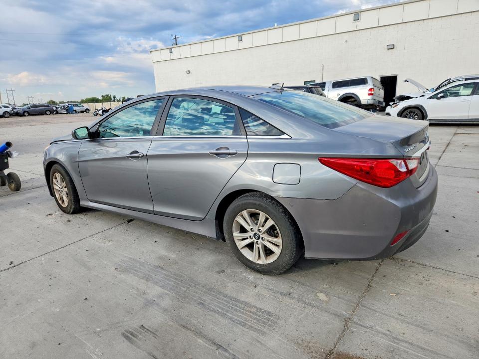 Photo 2 from auction – 2014 HYUNDAI SONATA with VIN 5NPEB4AC6EH832887
