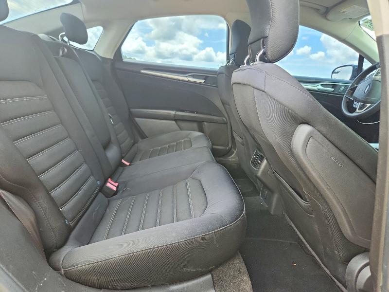 Photo 10 from auction – 2014 FORD FUSION with VIN 3FA6P0H73ER352736