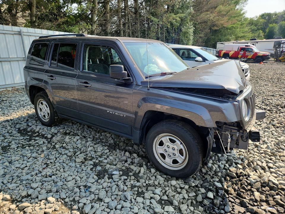 Photo 4 from auction – 2016 JEEP PATRIOT with VIN 1C4NJRBB8GD779107