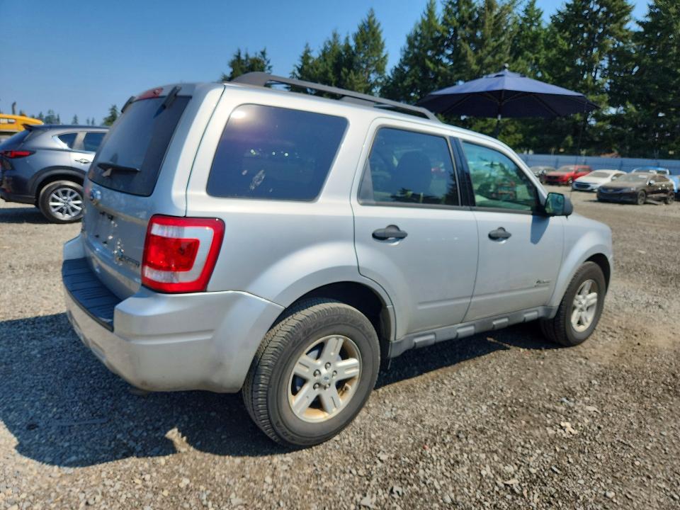 Photo 3 from auction – 2010 FORD ESCAPE with VIN 1FMCU5K35AKB95634