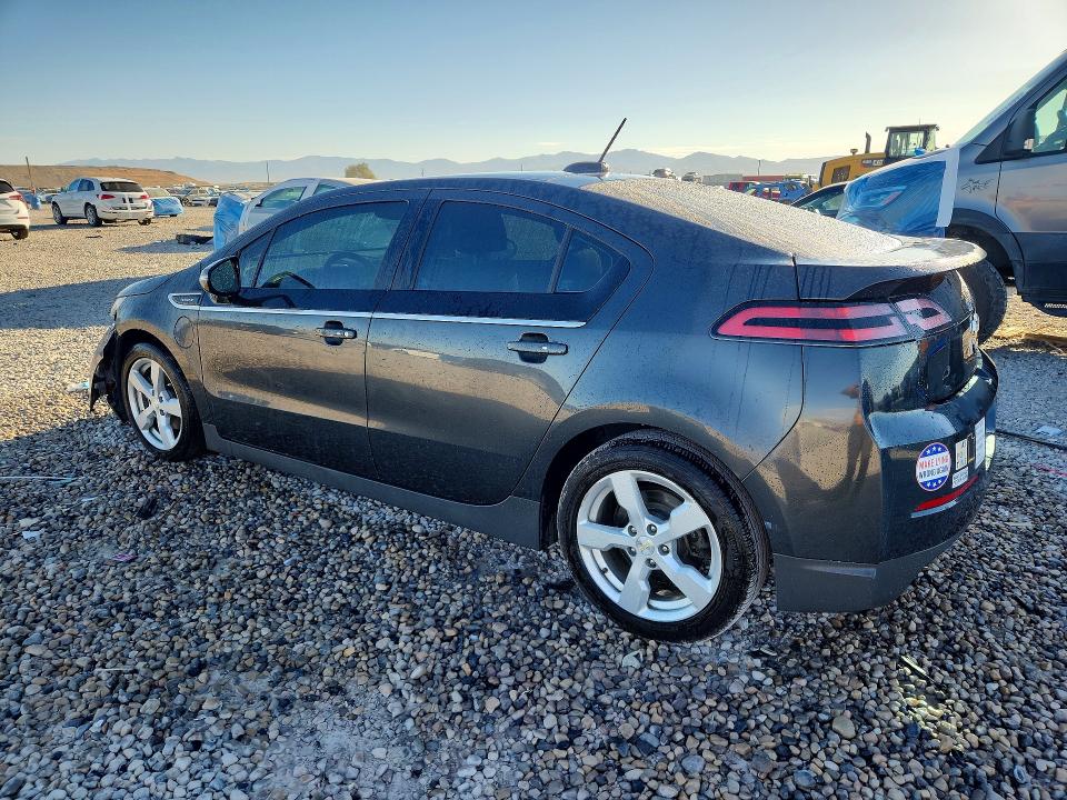 Photo 2 from auction – 2015 CHEVROLET VOLT with VIN 1G1RA6E4XFU128517