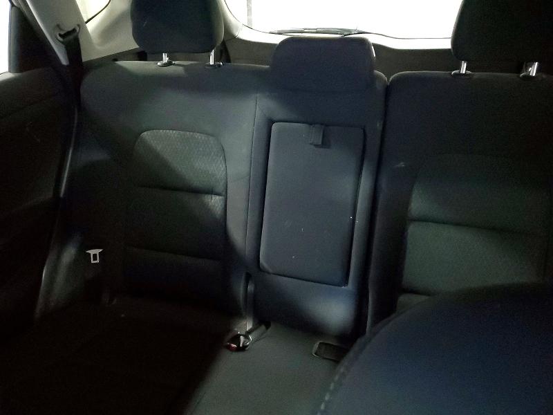 Photo 10 from auction – 2018 HYUNDAI TUCSON with VIN KM8J2CA4XJU792472