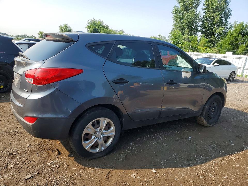 Photo 3 from auction – 2015 HYUNDAI TUCSON with VIN KM8JTCAF7FU084301
