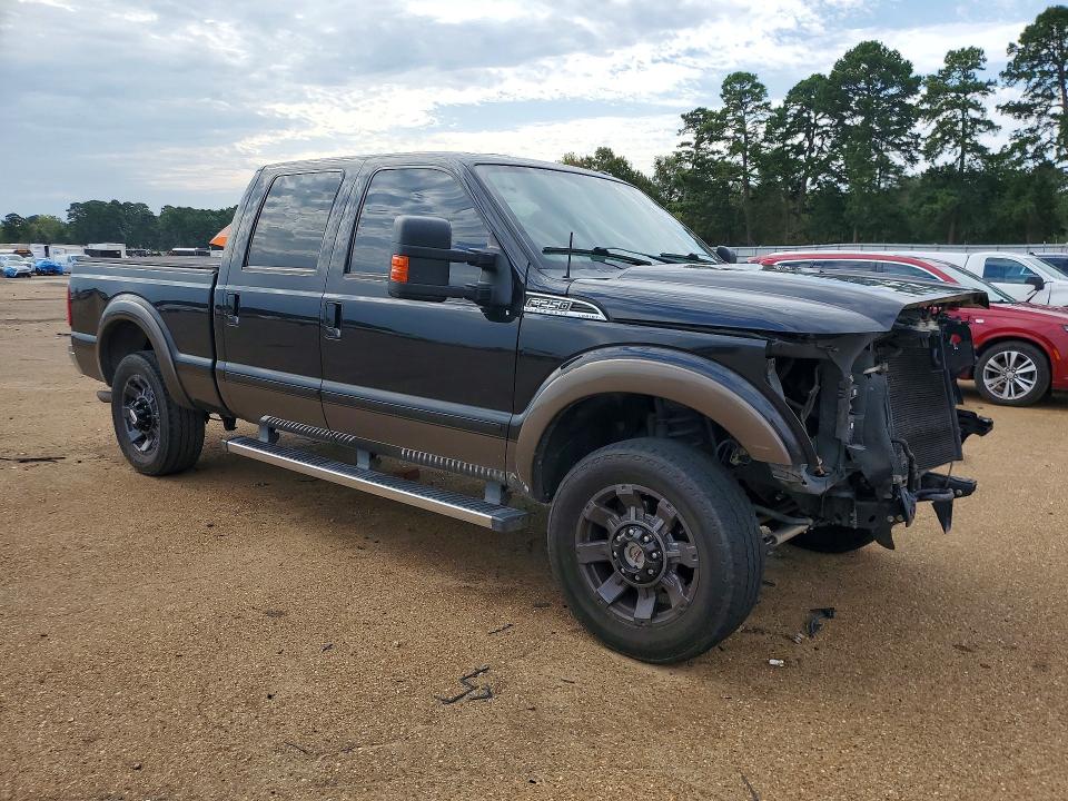Photo 4 from auction – 2015 FORD F250 with VIN 1FT7W2B66FED52604
