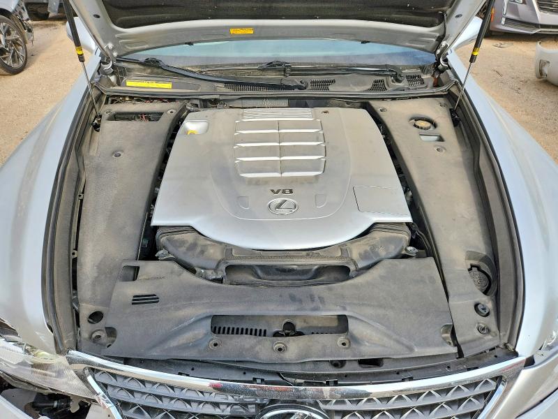 Photo 11 from auction – 2011 LEXUS LS with VIN JTHCL5EF5B5009795