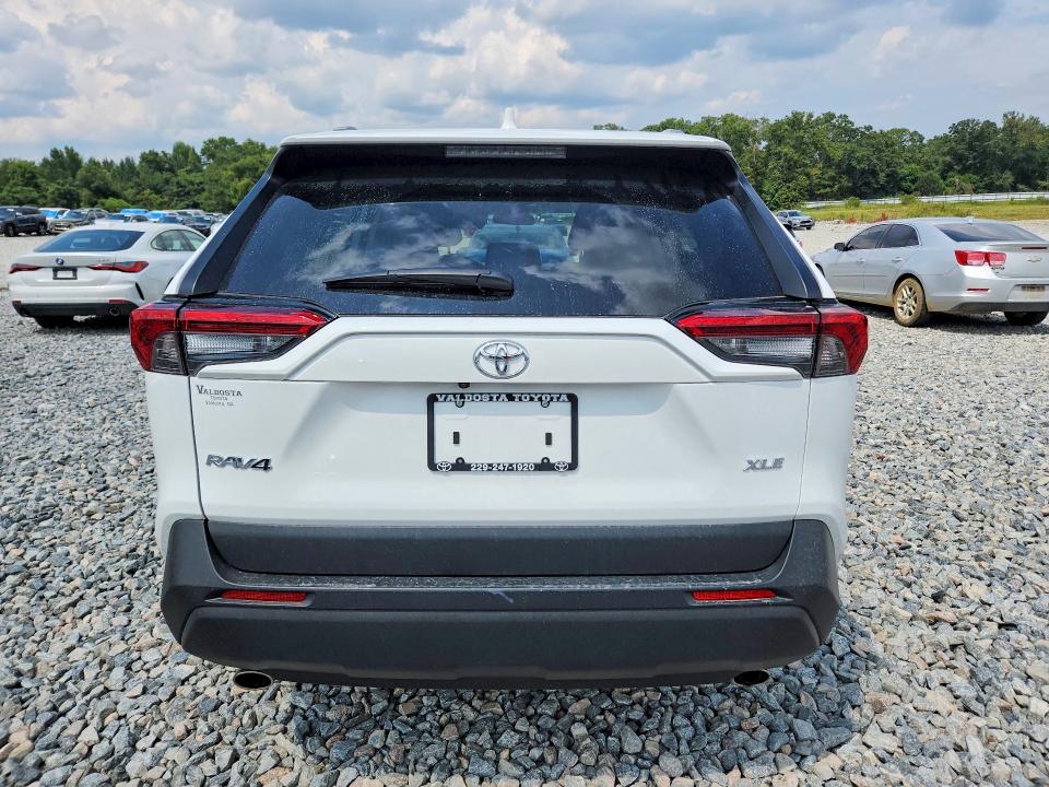 Photo 6 from auction – 2023 TOYOTA RAV4 with VIN 2T3W1RFV7PC247781