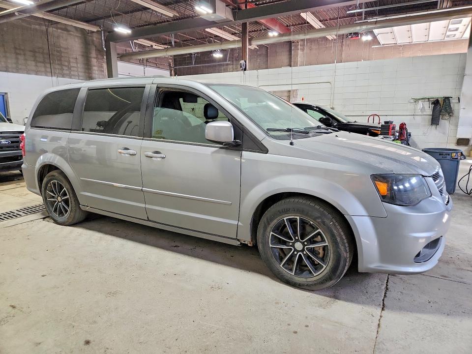 Photo 4 from auction – 2016 DODGE GRAND CARAVAN with VIN 2C4RDGEG4GR376551