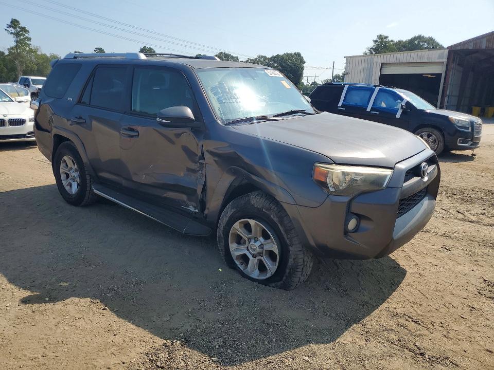Zdjęcie 4 z aukcji – 2015 TOYOTA 4RUNNER z VIN JTEZU5JR0F5103836