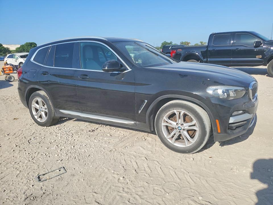 Photo 4 from auction – 2019 BMW X3 with VIN 5UXTR7C55KLF28395