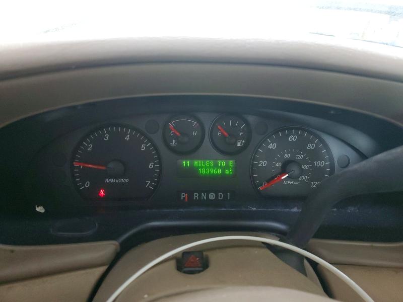 Photo 9 from auction – 2004 FORD TAURUS with VIN 1FAFP53274A198453