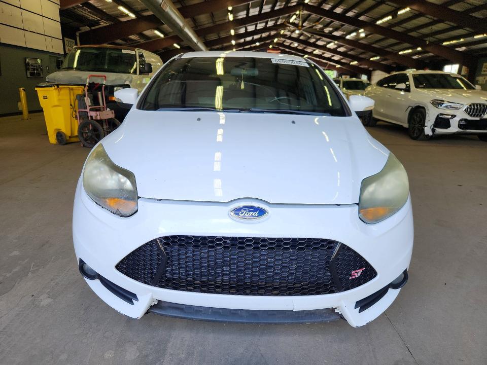 Photo 5 from auction – 2014 FORD FOCUS with VIN 1FADP3L98EL212214