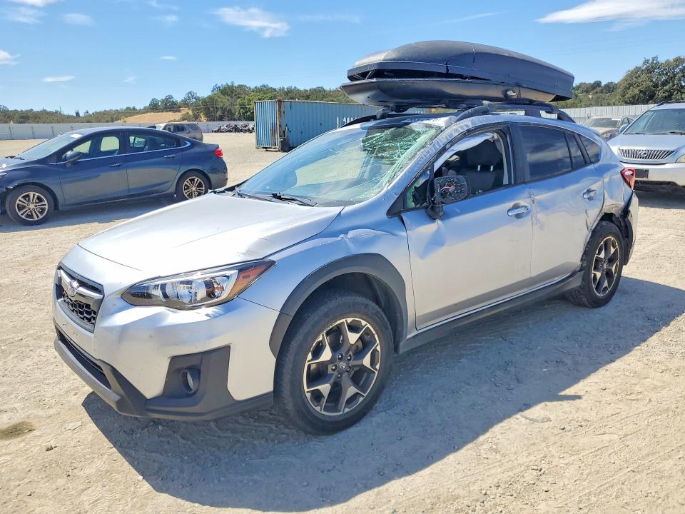 SUBARU CROSSTREK 2020 with VIN JF2GTAPC7L8258793 - Photo from auction