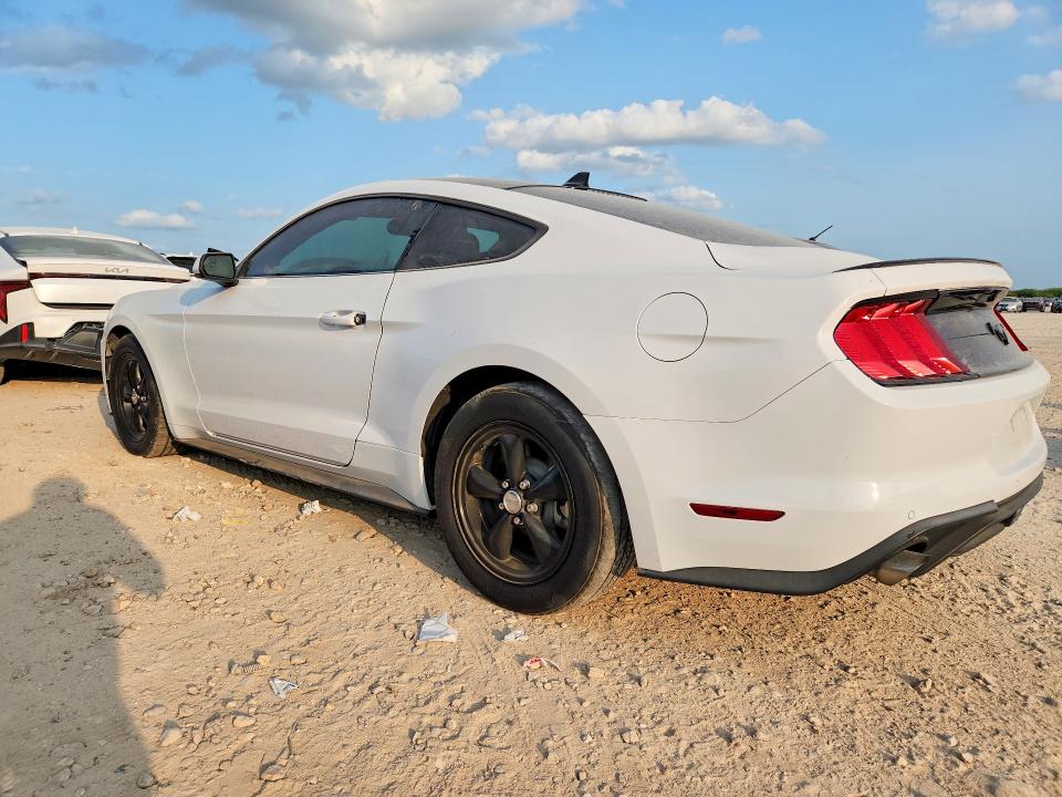 Photo 2 from auction – 2020 FORD MUSTANG with VIN 1FA6P8TH7L5158404