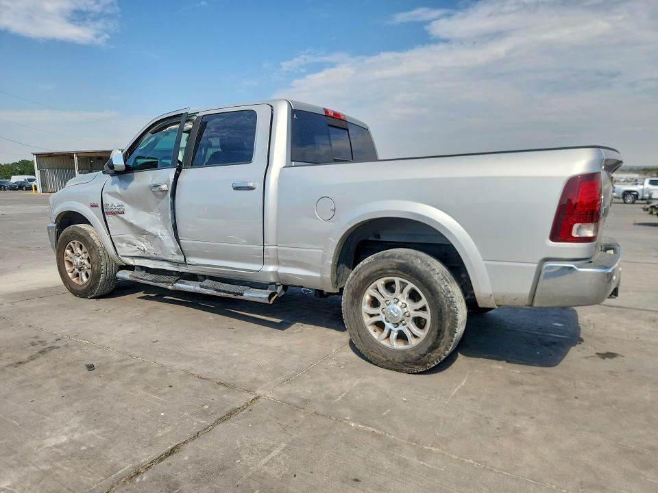 Фото 2 с аукциона – 2017 RAM 2500 с VIN 3C6UR4FJ8HG678296